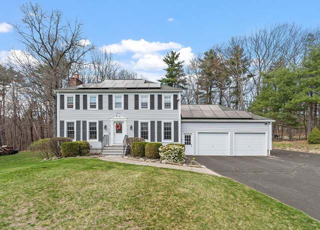 Property at 13 Brier Ln, Derry, NH 03038, 3 beds, 2.5 baths