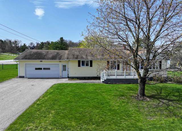 Property at 503 Weybridge St, Middlebury, VT 05753, 3 beds, 1 bath