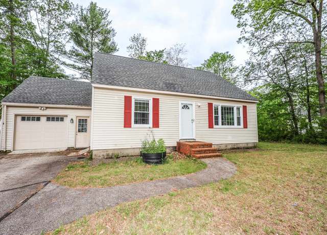 Property at 2 Lamson Dr, Merrimack, NH 03054, 3 beds, 1.5 baths