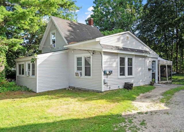 Property at 1 Clark St, Derry, NH 03038, 3 beds, 1.5 baths