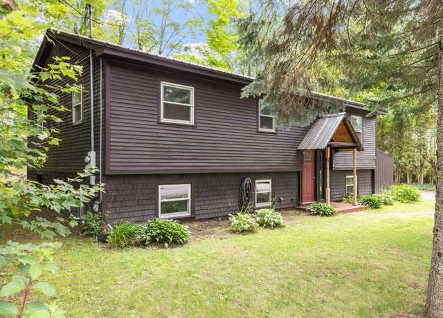 Property at 24 Hillrise Ln, Meredith, NH 03235, 5 beds, 2 baths