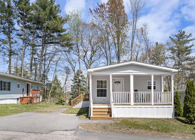 Property at 9 Pearl Ct, Merrimack, NH 03054, 2 beds, 2 baths
