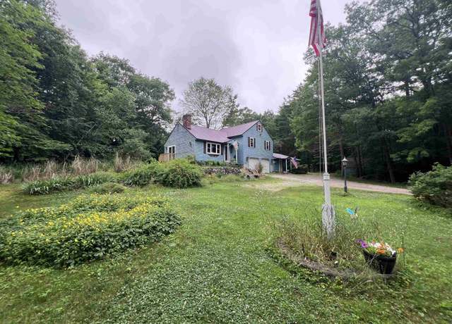 Property at 102 Milton Rd, Farmington, NH 03835, 6 beds, 2 baths