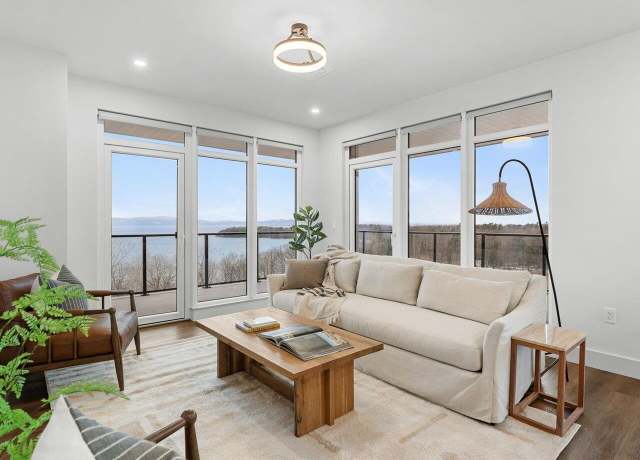 Property at 125 Cambrian Way #609, Burlington, VT 05401, 2 beds, 2 baths