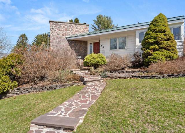 Property at 68 Ledge Rd, Burlington, VT 05401, 2 beds, 2 baths