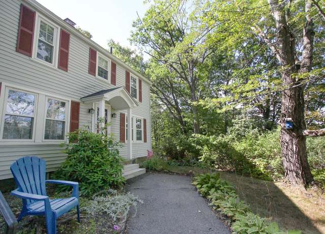 Property at 150A Wallace Rd, Goffstown, NH 03045, 3 beds, 1.5 baths