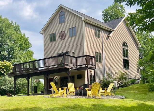 Property at 113 Appletree Ln, Newport City, VT 05855, 3 beds, 1.5 baths
