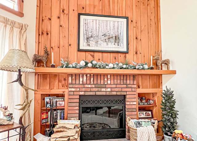 Property at 83B Greenspring Rd, Dover, VT 05356, 3 beds, 3.5 baths