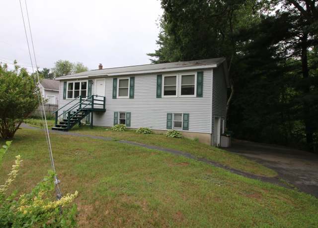 Property at 30 Mcduffee St, Rochester, NH 03867, 3 beds, 1 bath