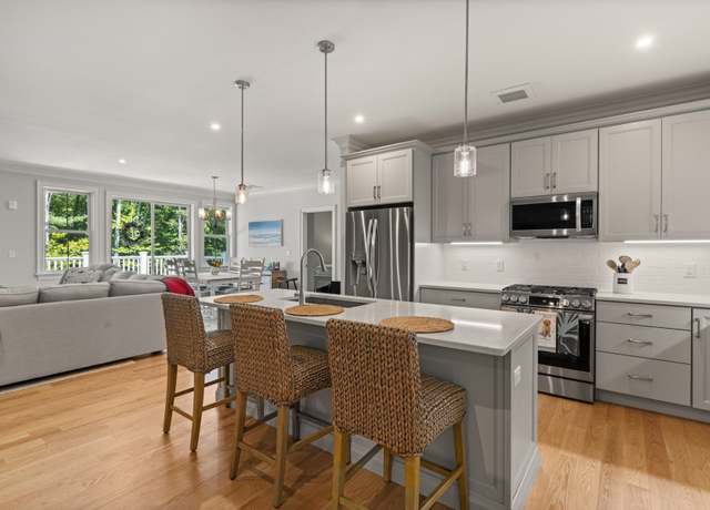 Property at 32 Willey Creek Rd #405, Exeter, NH 03833, 2 beds, 2 baths