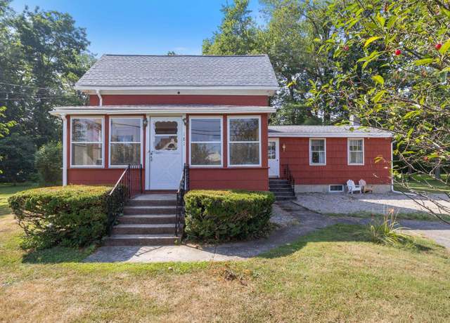 Property at 181 Garrison Rd, Dover, NH 03820, 3 beds, 1 bath