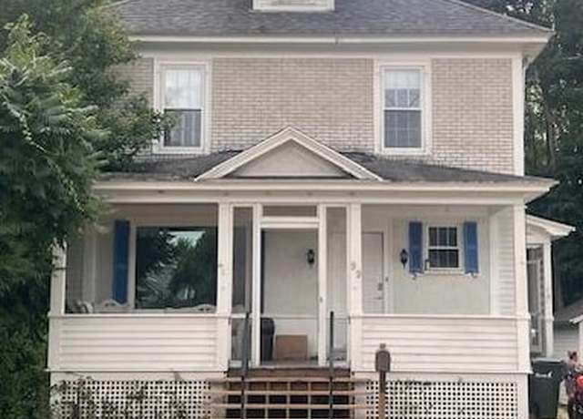Property at 99 Oak St, Laconia, NH 03246, 3 beds, 2.5 baths