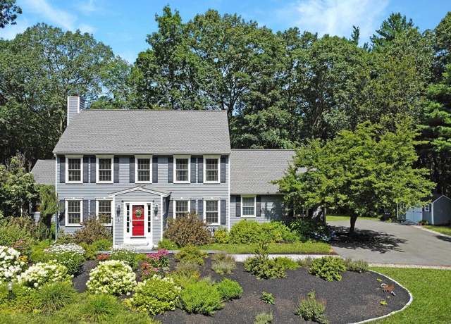 Property at 11 Montgomery Farm Rd, Derry, NH 03038, 3 beds, 3 baths