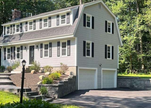 Property at 7 Oakwood St, Windham, NH 03087, 4 beds, 2.5 baths