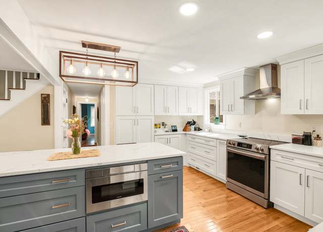 Property at 46 KENSINGTON Rd, Hampton Falls, NH 03844, 4 beds, 2.5 baths