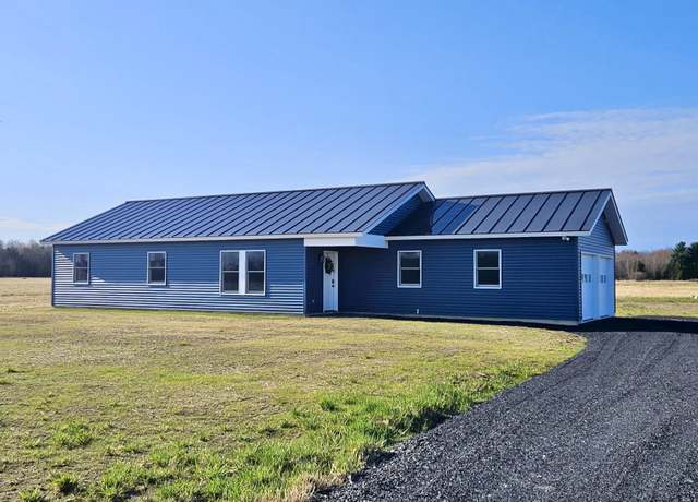 Property at 585 New Rd, Isle La Motte, VT 05463, 3 beds, 2 baths