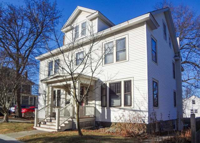 Property at 15 N Williams St, Burlington, VT 05401, 5 beds, 3.5 baths