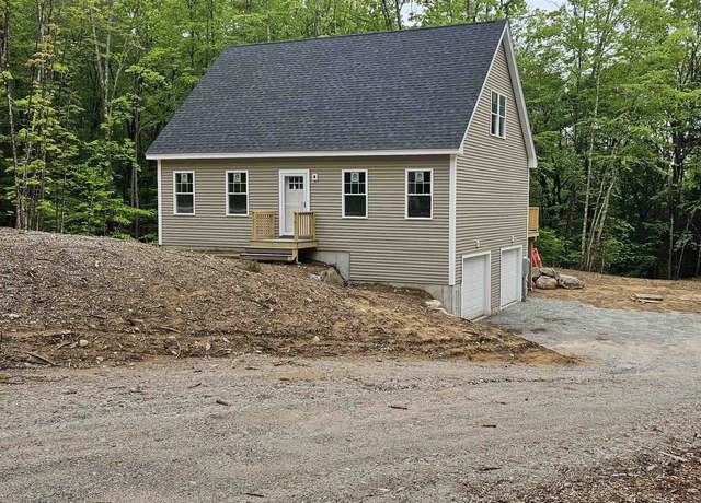 Property at 541 Prospect St, Franklin, NH 03235, 3 beds, 2.5 baths