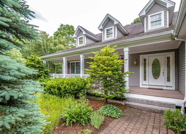 Property at 231 Grandview Rd, Conway, NH 03818, 3 beds, 2.5 baths