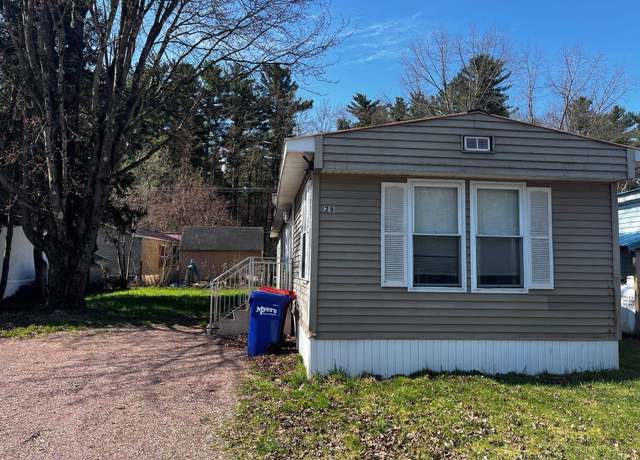 Property at 28 Owen Ct, Milton, VT 05468, 3 beds, 1 bath