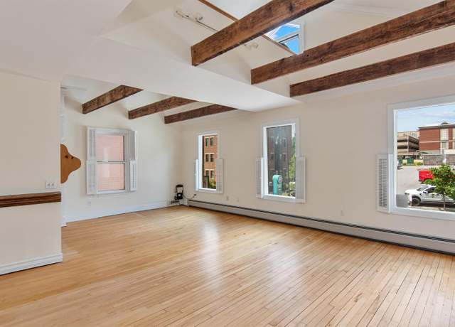 Property at 89 College St Unit A-2, Burlington, VT 05401, 1 bed, 1.5 baths