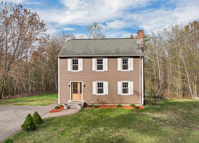 Property at 12 Sagamore Dr, Derry, NH 03038, 3 beds, 2.5 baths