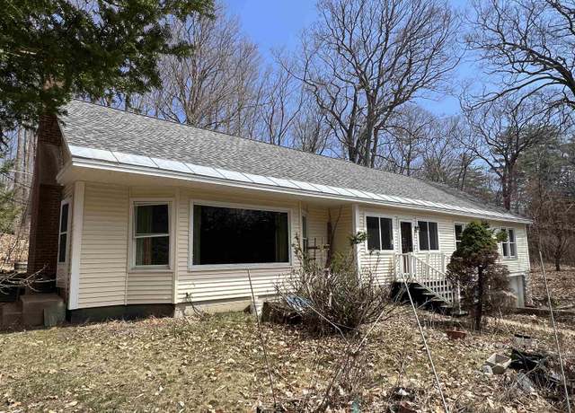 Property at 179 Webster Ave, Franklin, NH 03235, 2 beds, 2 baths