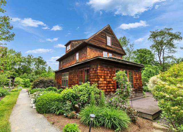 Property at 91 Steele Rd #11, Peterborough, NH 03458, 4 beds, 2 baths