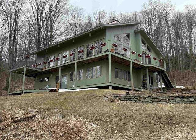 Property at 105 Village Run Dr, Warren, VT 05674, 4 beds, 3 baths