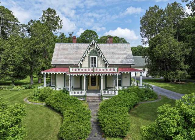 Property at 382 Hewitt Rd, Bristol, VT 05443, 4 beds, 4.5 baths