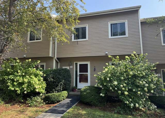 Property at B10 Stonehedge Dr, South Burlington, VT 05403, 3 beds, 1.5 baths