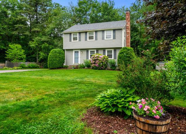 Property at 7 Thelma Dr, Exeter, NH 03833, 3 beds, 1.5 baths