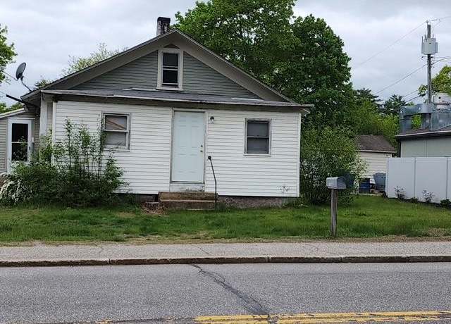 Property at 1354 N River Rd, Manchester, NH 03104, 2 beds, 1 bath