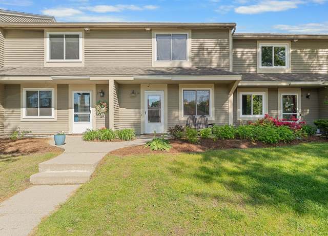 Property at 36 Overlook Dr, South Burlington, VT 05403, 2 beds, 1.5 baths