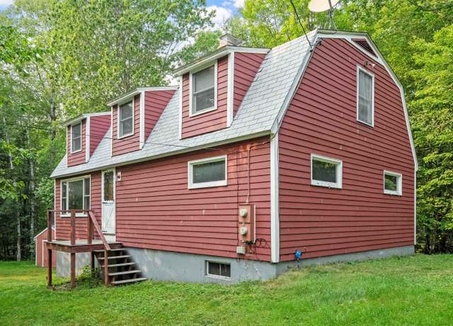 Property at 31 Dillon Dr E, Strafford, NH 03884, 4 beds, 1 bath
