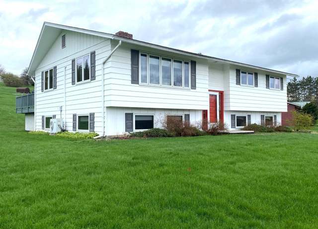 Property at 4 Green Mountain View Dr, Barre Town, VT 05641, 4 beds, 2 baths