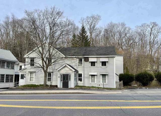 Property at 41 Exeter Rd, Newmarket, NH 03857, 4 beds, 3 baths