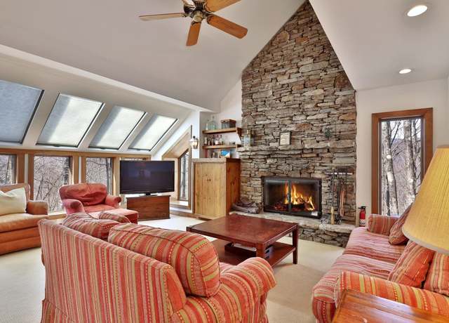 Property at 78 Coopers Trce, Plymouth, VT 05056, 4 beds, 4 baths