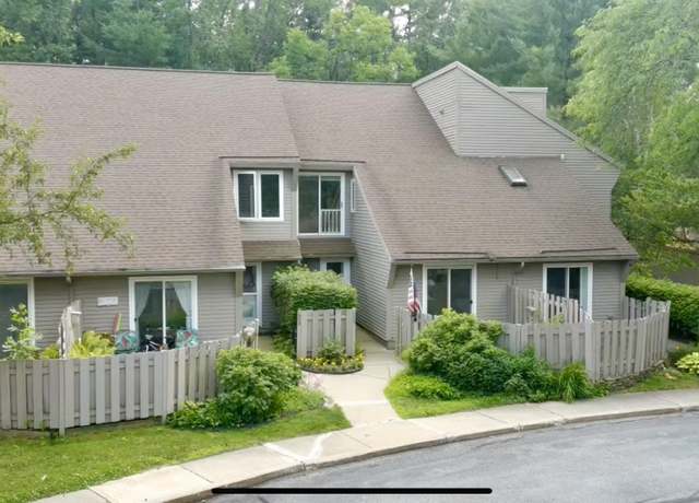 Property at 602 S Beach Rd, South Burlington, VT 05403, 3 beds, 3 baths
