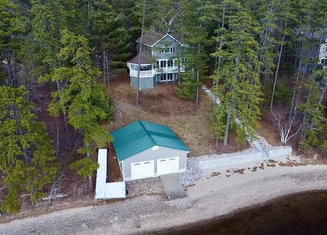 Property at 112 N Broad Bay Rd, Freedom, NH 03836, 3 beds, 3.5 baths