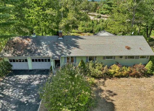 Property at 137 Hillside Ave, Conway, NH 03813, 2 beds, 1.5 baths