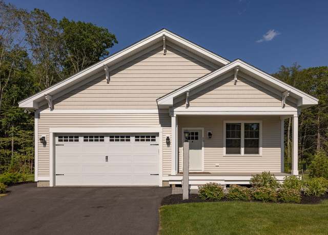 Property at 30 Sage Dr, Hampton, NH 03842, 3 beds, 2 baths