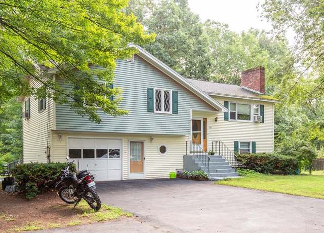 Property at 115 Wire Rd, Merrimack, NH 03054, 3 beds, 1.5 baths