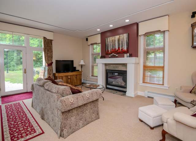 Property at 28 Carriage Ln Unit E-3, Cavendish, VT 05153, 2 beds, 2.5 baths