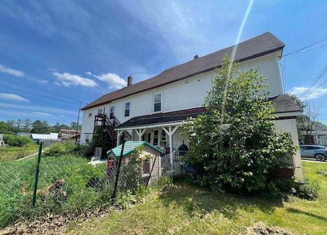 Property at 23 Depot St, Lancaster, NH 03584