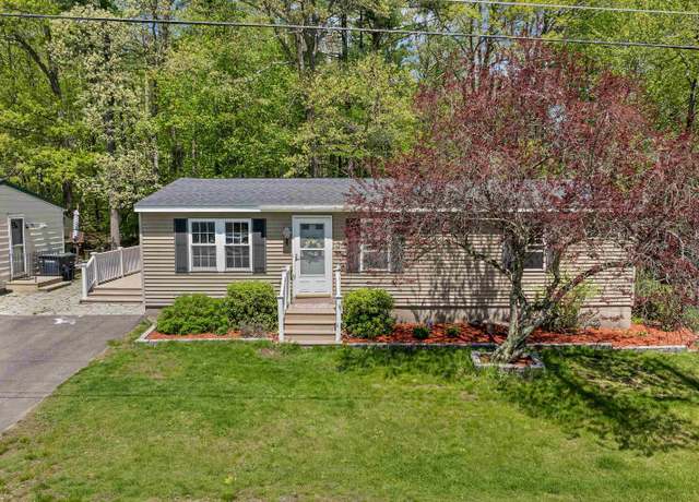 Property at 54 Judith St, Danville, NH 03819, 3 beds, 1 bath
