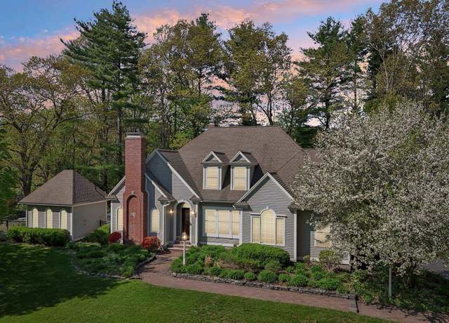 Property at 7 Golfview Rd, Windham, NH 03087, 4 beds, 3 baths
