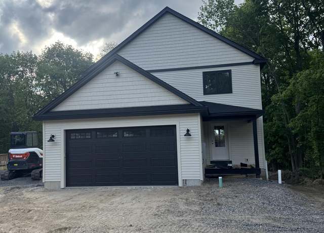 Property at 3 Crocket St, Rochester, NH 03867, 3 beds, 3.5 baths