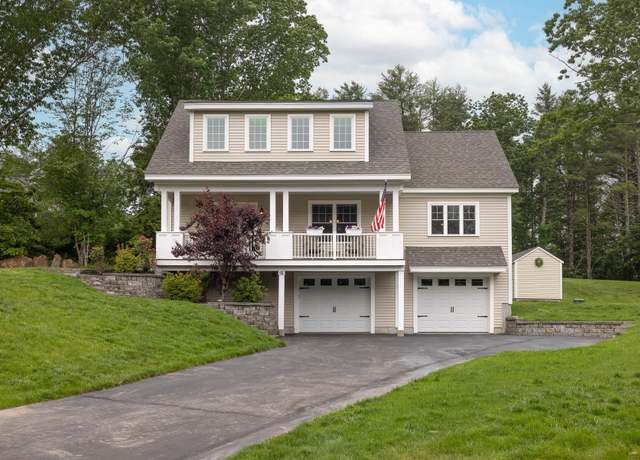 Property at 16 Boulder Dr, Newmarket, NH 03857, 3 beds, 2.5 baths