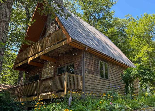 Property at 9 Autumn Ln, Newbury, NH 03255, 3 beds, 2.5 baths
